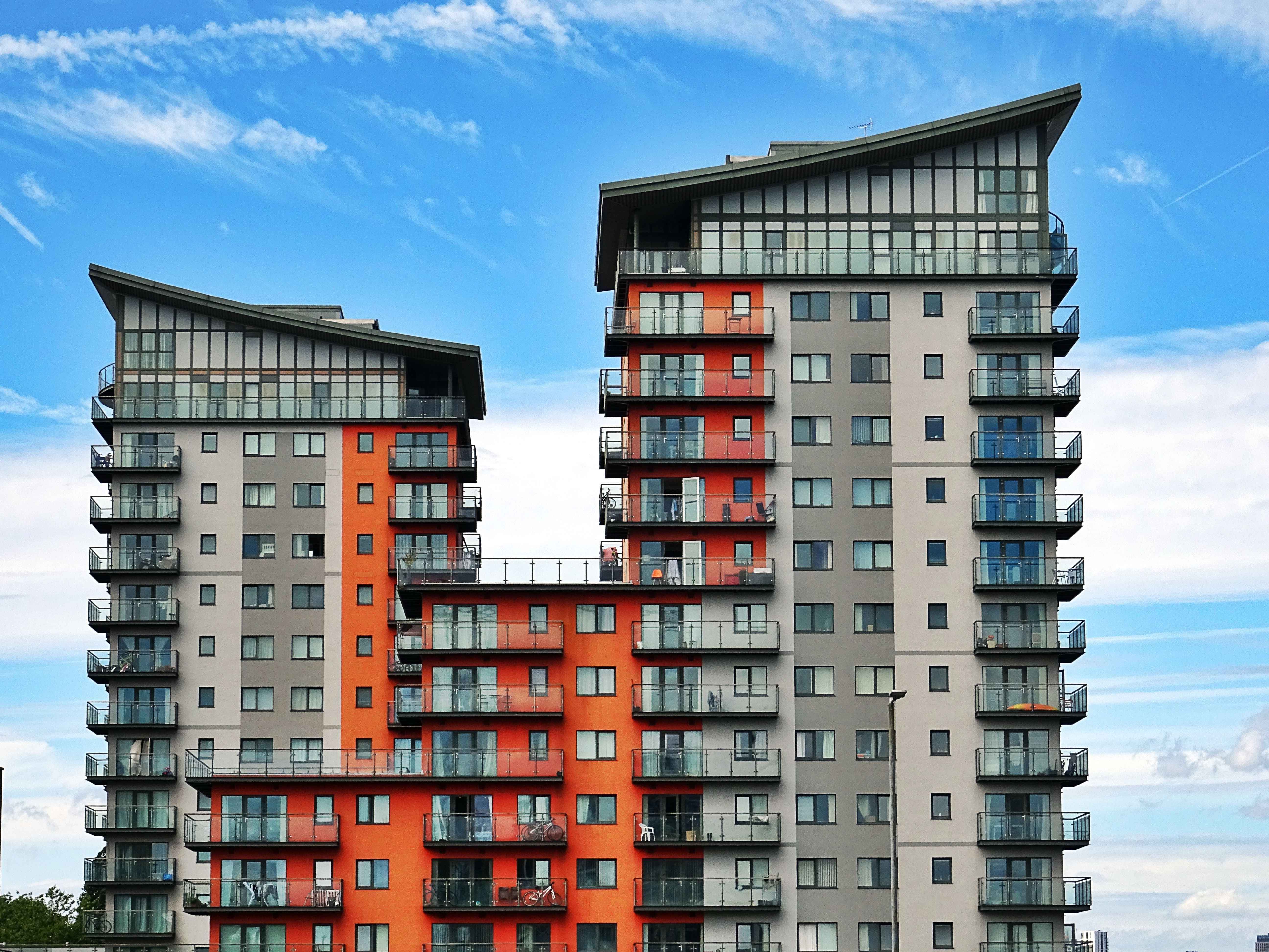 Homes and communities that could participate in distributed independent power provision